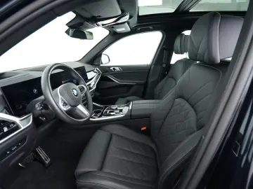 BMW X5 xDrive 30d (M-Sport Pro LED AHK H K STHZ )