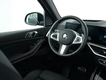 BMW X5 xDrive 30d (M-Sport Pro LED AHK H K STHZ )