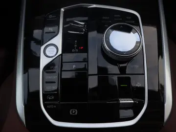 BMW X5 xDrive40d M Sport Pro Gestik DAB AHK Luft H&K