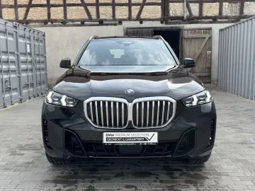 BMW X5 xDrive30d    M Sport Luft LED LC Prof AHK HUD