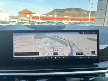 BMW X5 xDrive30d    M Sport Luft LED LC Prof AHK HUD