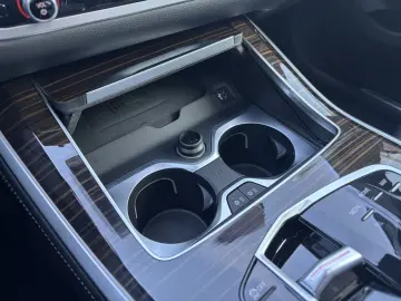 BMW X5 xDrive30d    M Sport Luft LED LC Prof AHK HUD