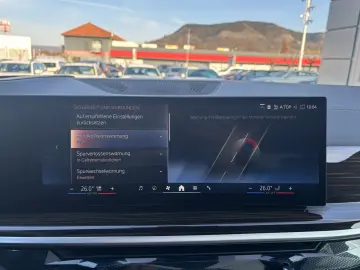 BMW X5 xDrive30d    M Sport Luft LED LC Prof AHK HUD