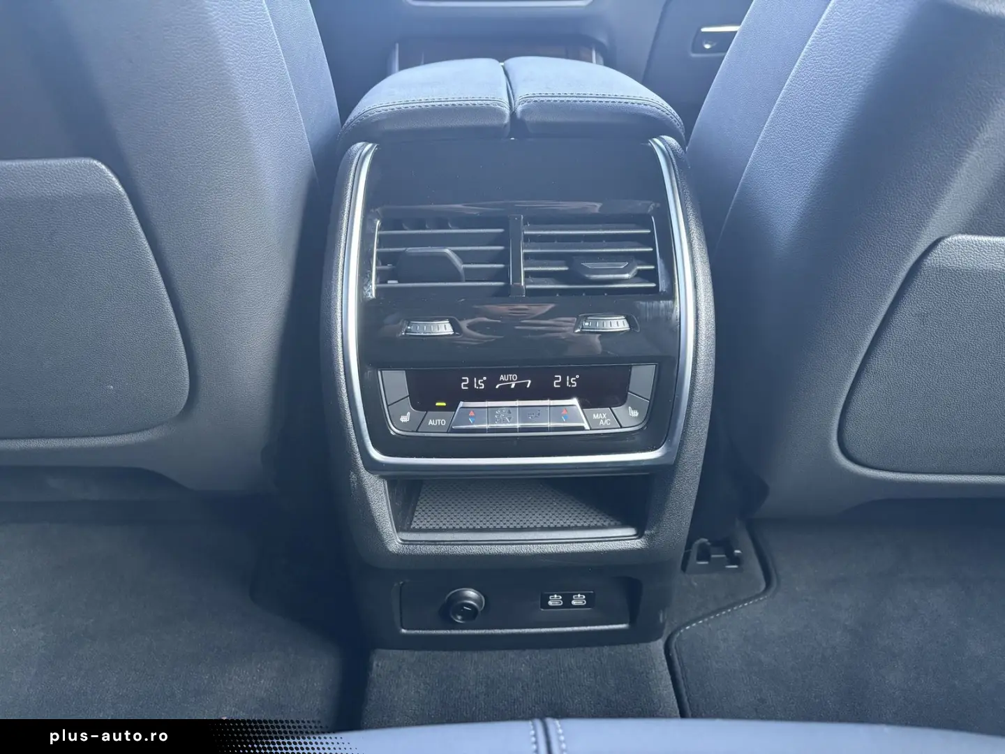 BMW X5 xDrive30d    M Sport Luft LED LC Prof AHK HUD