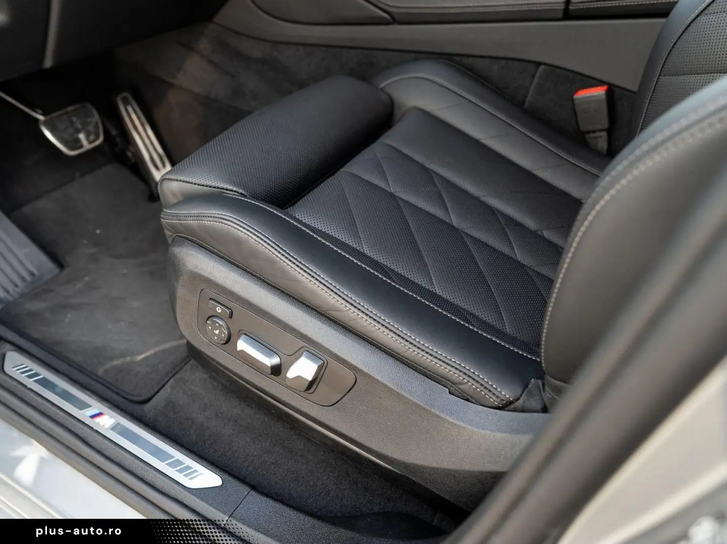 BMW X6 xDrive30d M-SportPRO 22 PANO AdLED KoZg Iconi