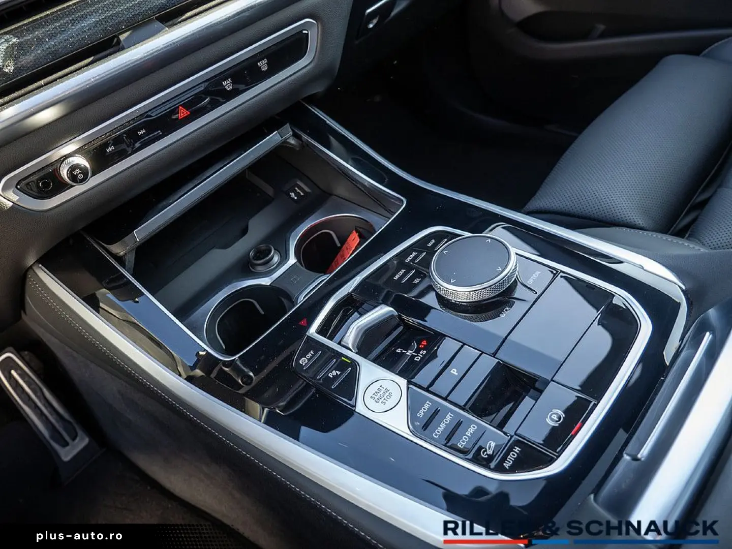 BMW X5 xDrive 30d M-Sport Pro 22 ZOLL AHK PANO HK