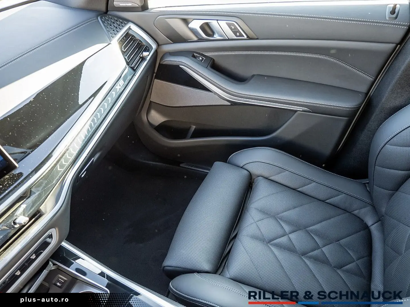 BMW X5 xDrive 30d M-Sport Pro 22 ZOLL AHK PANO HK