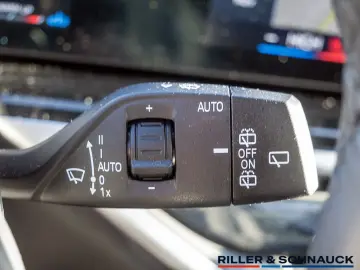 BMW X5 xDrive 30d M-Sport Pro 22 ZOLL AHK PANO HK