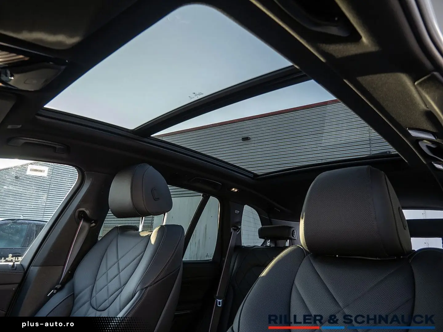 BMW X5 xDrive 30d M-Sport Pro 22 ZOLL AHK PANO HK