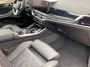 BMW X5 xDrive 30d M Sport UPE 115.000€ SkyLounge