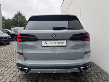 BMW X5 xDrive 30dA M-Sport AHK PANO H K DrivAssProf