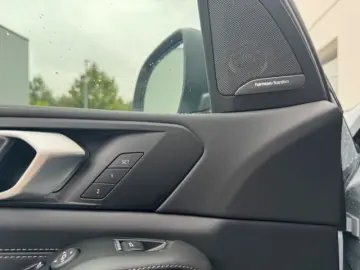 BMW X5 xDrive 30dA M-Sport AHK PANO H K DrivAssProf