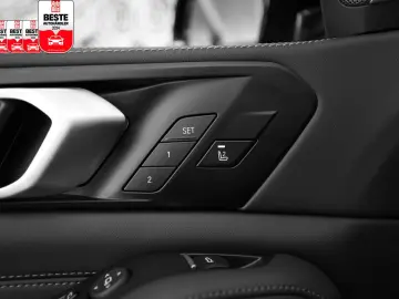 BMW X5 xDrive30d 3x M SPORT PRO PANO ICONIC INDIVIDU