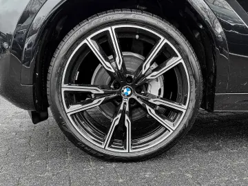 BMW X6 xDrive40i M Sport PANO ACC AHK RFK NAVI H&K