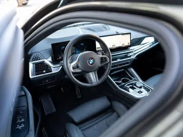 BMW X6 xDrive30d M-SportPRO 22 PANO AdLED KoZg Iconi