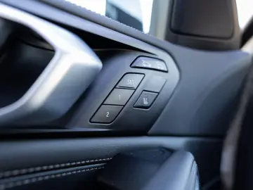 BMW X6 xDrive30d M-SportPRO 22 PANO AdLED KoZg Iconi