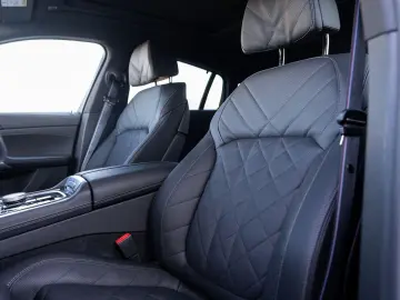 BMW X6 xDrive30d M-SportPRO 22 PANO AdLED KoZg Iconi