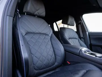 BMW X6 xDrive30d M-SportPRO 22 PANO AdLED KoZg Iconi