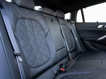 BMW X6 xDrive30d M-SportPRO 22 PANO AdLED KoZg Iconi