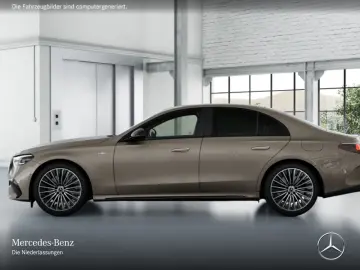 MERCEDES-BENZ E 300 e AMG Adv.PLUS Leder SUPERSCREEN&hellip;