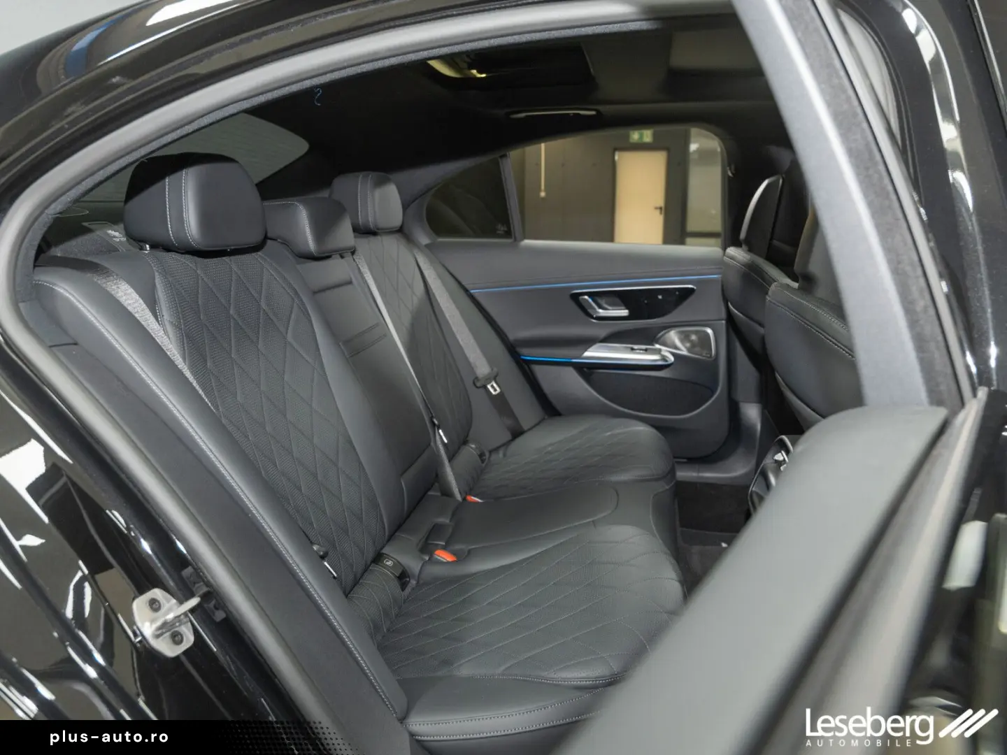 MERCEDES-BENZ E 220 d AMG Adv  Night Pano DigLight B&hellip;