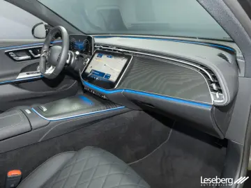 MERCEDES-BENZ E 220 d AMG Adv  Night Pano DigLight B&hellip;