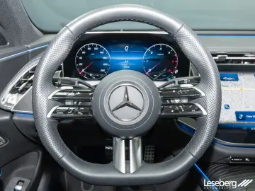 MERCEDES-BENZ E 220 d AMG Adv  Night Pano DigLight B&hellip;