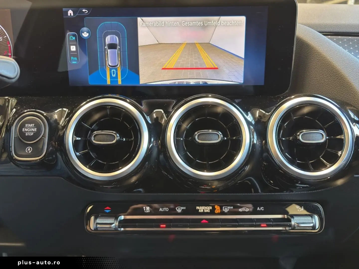 MERCEDES-BENZ GLA 180 PROGRESSIVE LINE