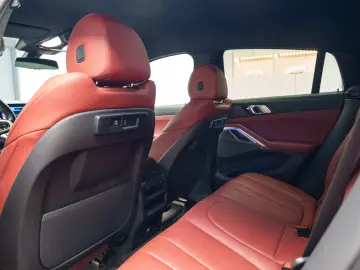 BMW X6 40i xDrive 2022