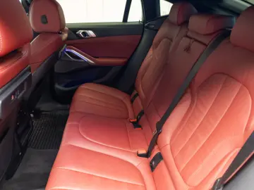 BMW X6 40i xDrive 2022