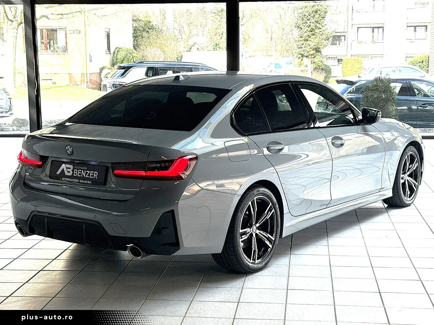 BMW 320 d M Sport M-PAKET LED SHADOW-LINE AMBIENTE