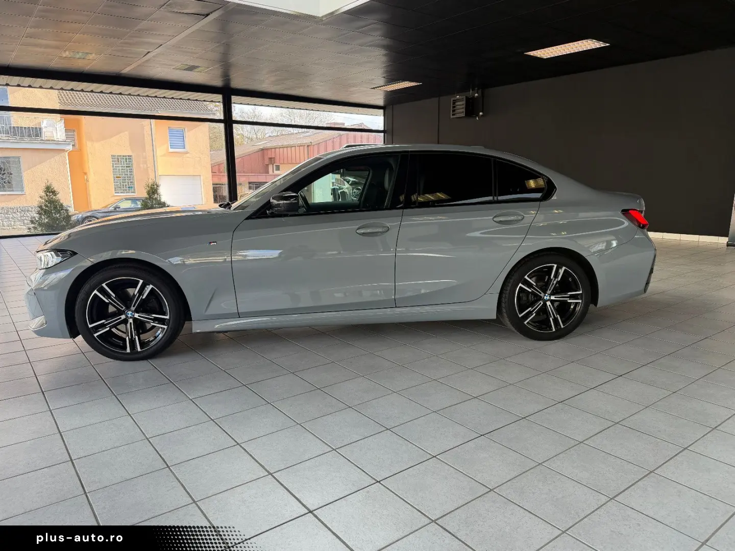 BMW 320 d M Sport M-PAKET LED SHADOW-LINE AMBIENTE