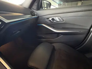 BMW 320 d M Sport M-PAKET LED SHADOW-LINE AMBIENTE