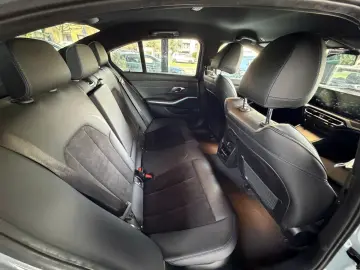 BMW 320 d M Sport M-PAKET LED SHADOW-LINE AMBIENTE