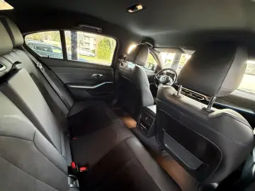 BMW 320 d M Sport M-PAKET LED SHADOW-LINE AMBIENTE