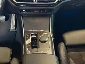 BMW 320 d M Sport M-PAKET LED SHADOW-LINE AMBIENTE