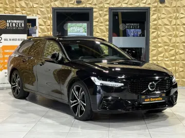VOLVO V90 Kombi R Design Recharge Plug-In Hybrid AWD