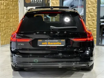 VOLVO V90 Kombi R Design Recharge Plug-In Hybrid AWD