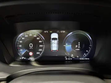 VOLVO V90 Kombi R Design Recharge Plug-In Hybrid AWD