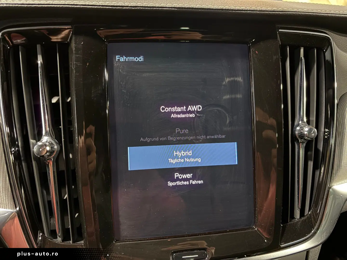 VOLVO V90 Kombi R Design Recharge Plug-In Hybrid AWD