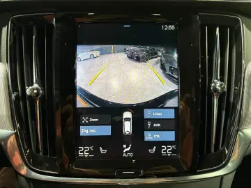 VOLVO V90 Kombi R Design Recharge Plug-In Hybrid AWD