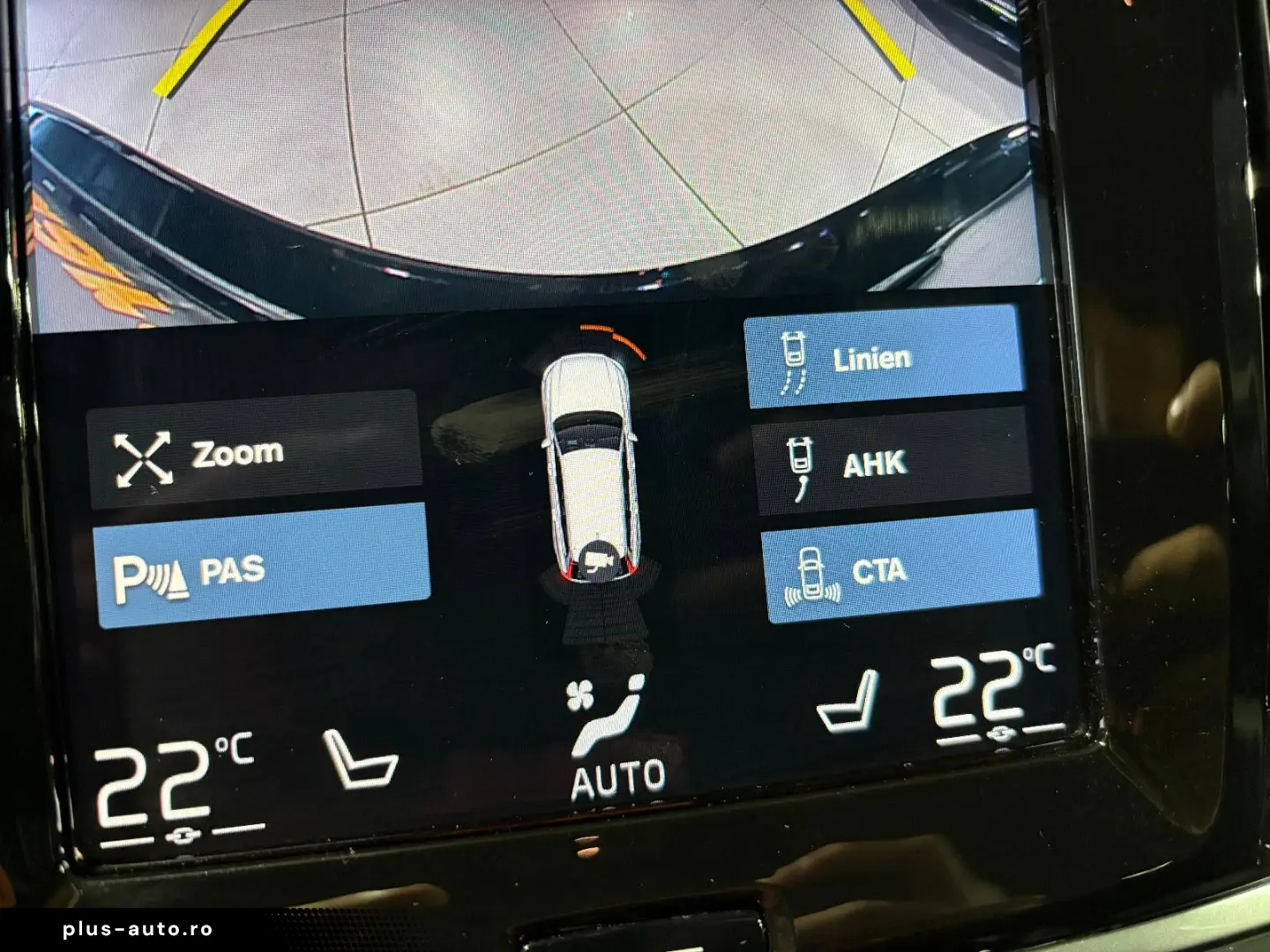 VOLVO V90 Kombi R Design Recharge Plug-In Hybrid AWD