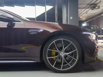 Mercedes Benz GT 53 AMG