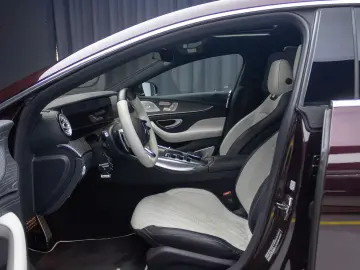 Mercedes Benz GT 53 AMG