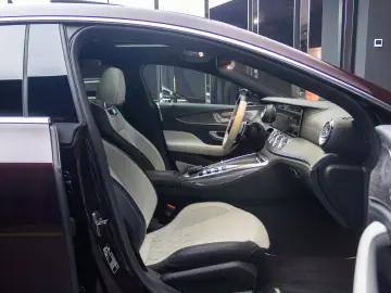 Mercedes Benz GT 53 AMG