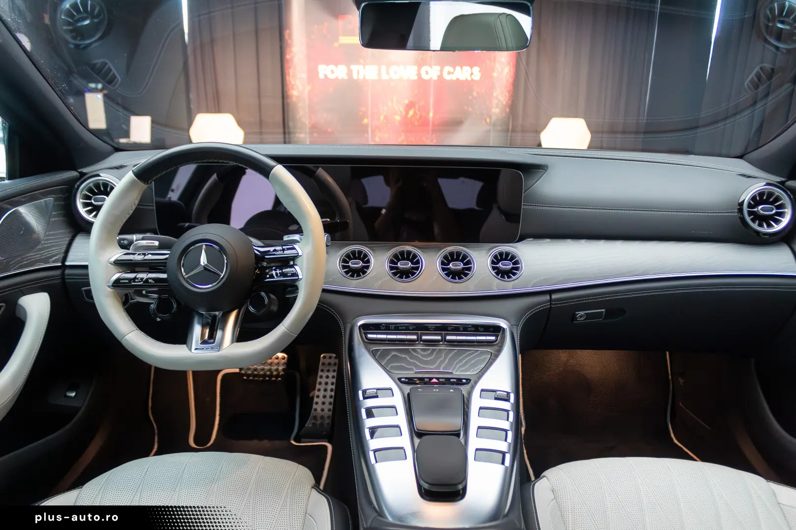 Mercedes Benz GT 53 AMG