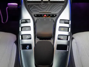 Mercedes Benz GT 53 AMG