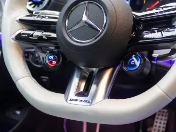 Mercedes Benz GT 53 AMG