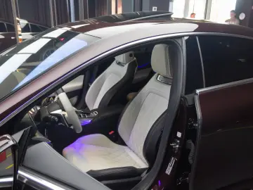 Mercedes Benz GT 53 AMG