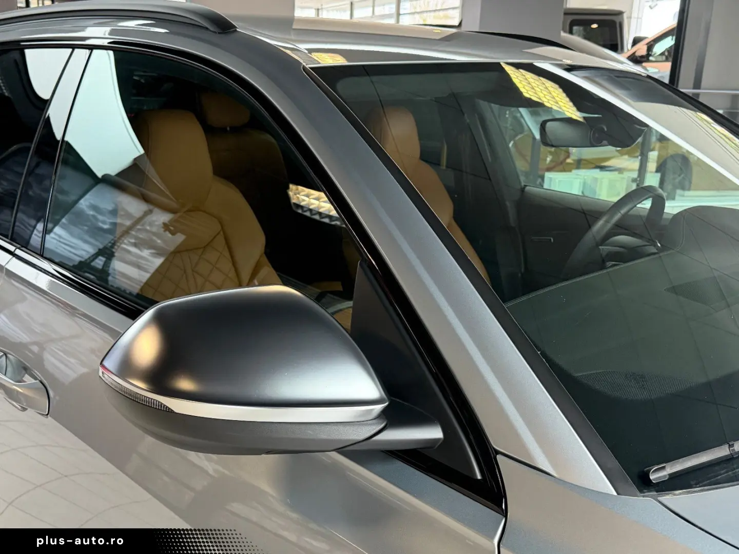 AUDI SQ8 4.0 TFSI quattro EXCLUSIVE ALCANTARA BLACK